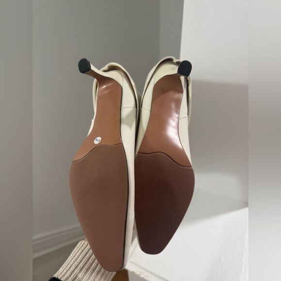 Cream Foldover Leather Heeled stiletto boots - Picture 6 of 10